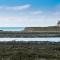 Penrhyn Isaf Dau
