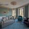 Cross Wynd Apartment