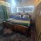 Shamus Maqbool Group Of Houseboat