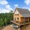 Alpine Escape: Family-Friendly w/ Gorgeous Scenery