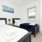 Stylish Seaside Stay – Brighton Marina Views - 布莱顿霍夫