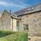 South Stable at Hallsteads: Cosy Stone Cottage, with Parking - Alnmouth