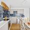 3 Bayview, Torcross - Torcross