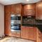 Silicon Valley Family Oasis 5-bedroom Luxury Home