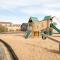 Holiday Home Vissershuisje nr-178 by Interhome