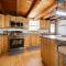 Pet-Friendly Cabin on 3 Acres 7 Mi to Uvalde!