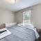 Toano Home with Screened Porch Steps to Lake!