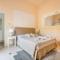 DimoraLeTreMuse Guesthouse