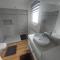 SPRING and SUMMER apartment near Ljubljana with FREE secure parking - 多姆扎莱