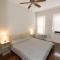Chic 3BR Hideaway mins from NYC - Jersey City