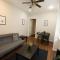 Chic 3BR Hideaway mins from NYC - Jersey City