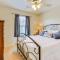 Cozy Greensboro Townhome with Community Pool and Grill