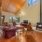 Modern Barn Style - Taupo Holiday Home - Kinloch