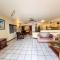 La Riviera One Coastal Life Style One Bedroom