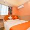 Wind sleeping Color Hotel - Line7&18Nancun Wanbo STN - Kanton