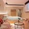 Flower Whisperer Homestay Tianmenshan Store free airport and station pick-up