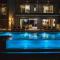 Star Luxury Villa I Heated pool, gym & playground - Kato Daratso