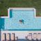 Star Luxury Villa I Heated pool, gym & playground - Kato Daratso