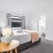 Modern Retreat with King Bed - By KOSH BNB