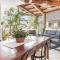 Stunning Villa Paola with Swimming Pool & Terrace! - 维拉西米乌斯