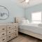 Fully Renovated Steps to Beach The Americana