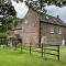 3 Bed Cottage Alton Towers Chatsworth Polars Peaks