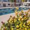 New, Modern Studio, Universal Residences