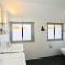 Kaphaus Modern retreat