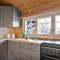 3 Bedroom Amazing Home In Gol
