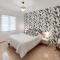 Nice Home In Linxe With Kitchen