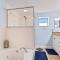 Beachside Bliss Walk to Beach Great Amenities OW5-401