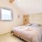 Pretty new and comfortable house between towns and lakes
