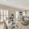 Orange Beach Waterfront Condo with Pool Access! - شاطئ أورانج