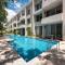 NHOA 206B Lux 1BR Condo Jungle View in Aldea Zama - 图卢姆