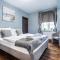 Room Mesi