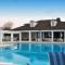 Glendale - Beautiful Designer Pool Home Near Brownwood - The Villages