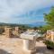 Rustic Villa Mario with a pool - بوفليا