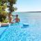 Cristalino Lagoon Front Hotel, Restaurant & Spa