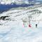 Cozy, spacious, quiet, with views of the slopes. - Comus
