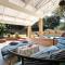 FOUR C's Guest Units in Craighall Park - Johannesburg