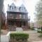 CWE Luxury La Maison Modern