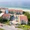 Palms of Seagrove D5, Steps to the Beach, Sleeps 4, Pool, 2 bikes and 5 mins from Seaside - 锡格罗夫海滩