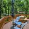 The Bear Foot Lodge by AvantStay Game Room Deck BeachLake Access - Albrightsville