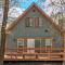 The Fox Chalet AvantStay Private Hot Tub Deck - Albrightsville