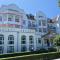 Luxury & design with sea view
