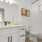 CozySuites Glendale by the stadium with pool 15