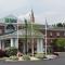 Holiday Inn Express Hotel & Suites Salisbury - Delmar, an IHG Hotel