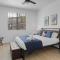 TWO CozySuites Glendale by the stadium with pool 4 & 18