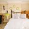 Tanyard House