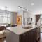 Luxury Home: Monthly Rental House Near Denver
